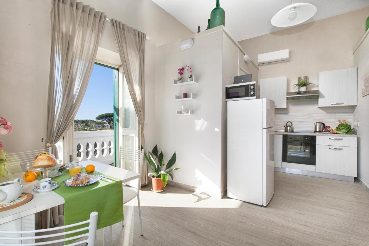 Estate4Home - Villa Lina Сант'Агнело Екстериор снимка