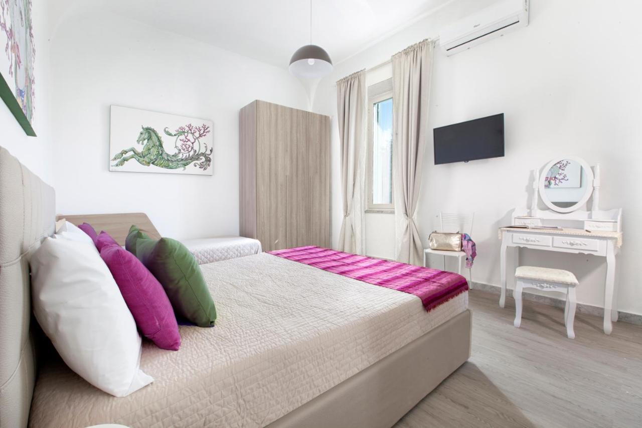 Estate4Home - Villa Lina Сант'Агнело Екстериор снимка